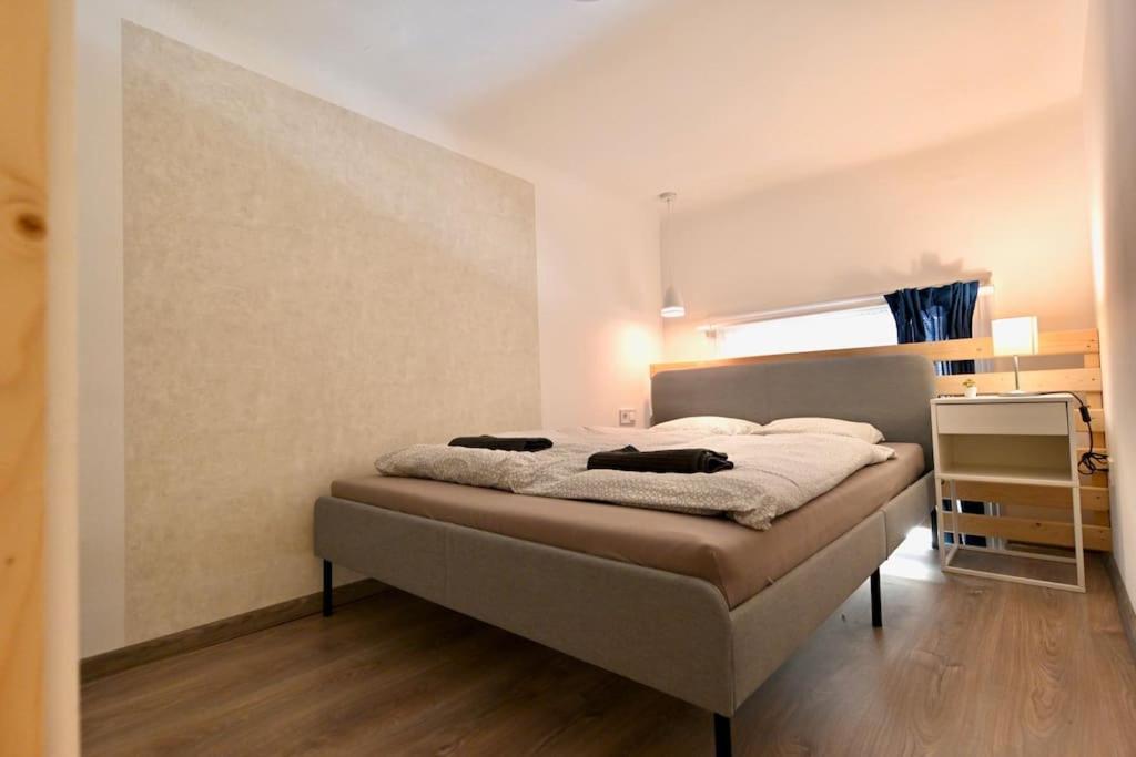 Cute Gallery Flat In Kiraly Street Appartement Budapest